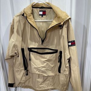 VINTAGE TOMMY HILFIGER WINDBREAKER